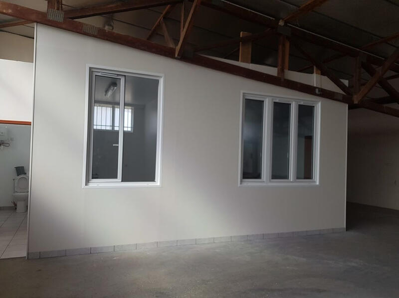 Local commercial - 300 m²