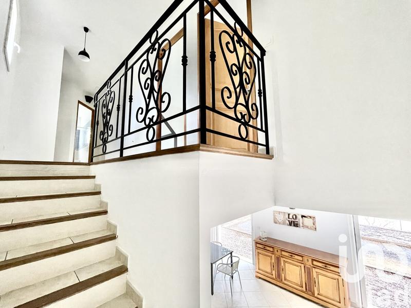 Maison - 140 m² - 5 pièces