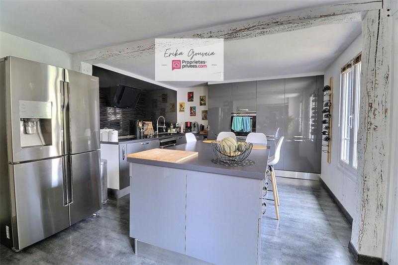 Appartement - 130 m² - 5 pièces