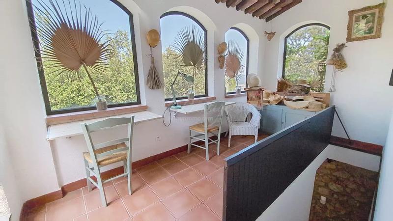 Maison - 206 m² - 9 pièces