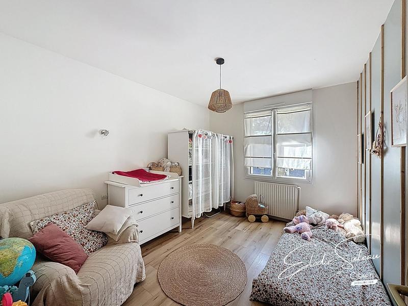 Maison - 144 m² - 7 pièces