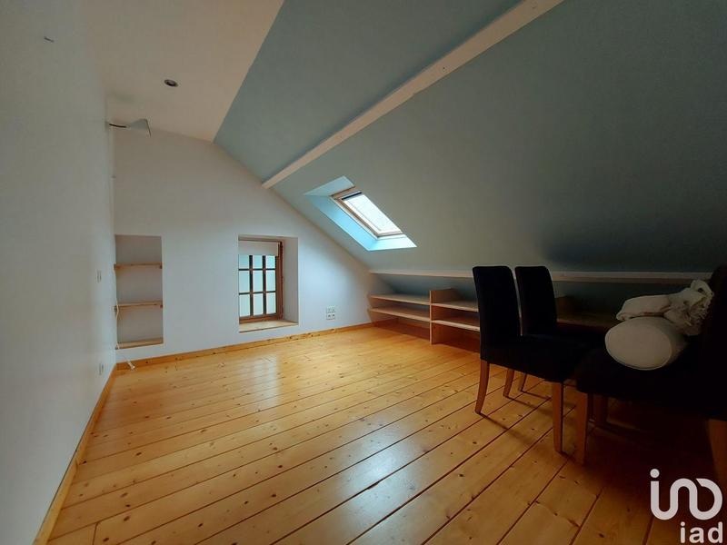 Maison - 93 m² - 4 pièces