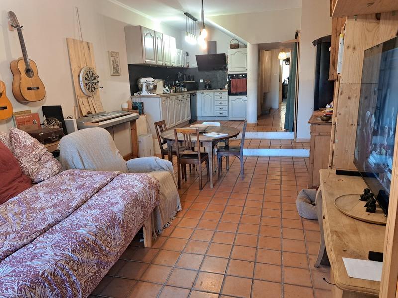 Maison de village - 150 m² - 6 pièces