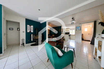 Maison - 140 m² - 7 pièces