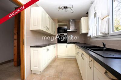 Maison - 122 m² - 6 pièces