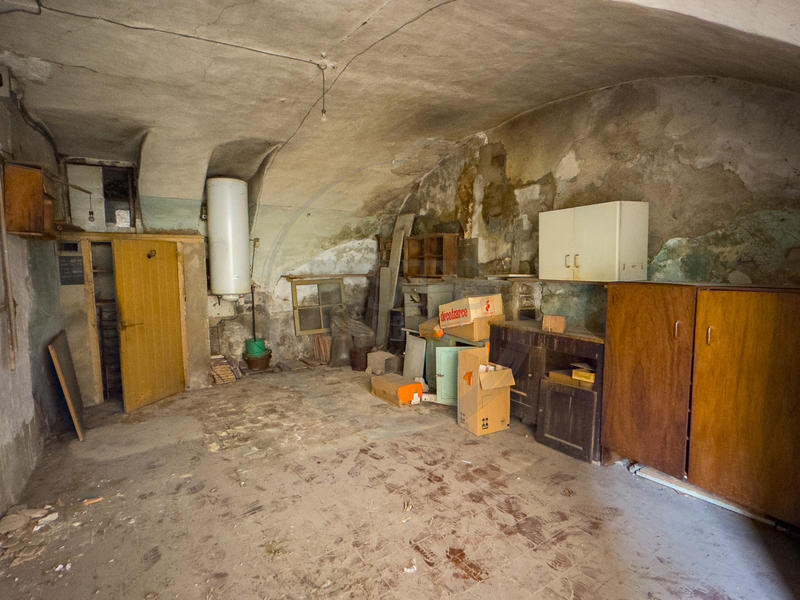 Maison - 201 m² - 14 pièces