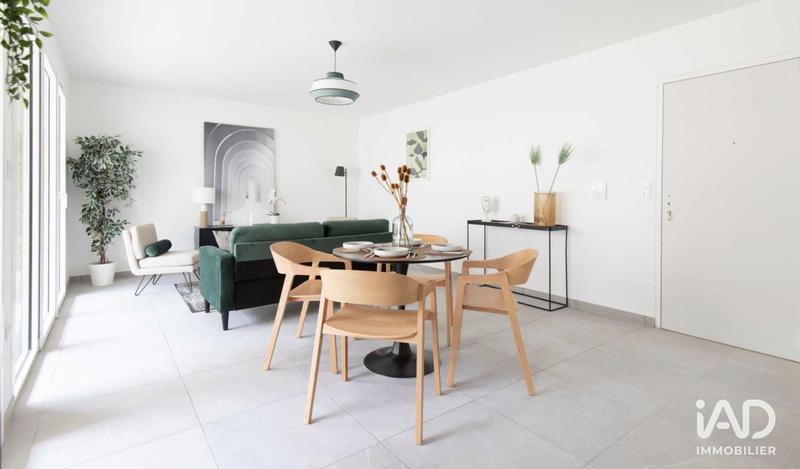 Appartement - 106 m² - 4 pièces