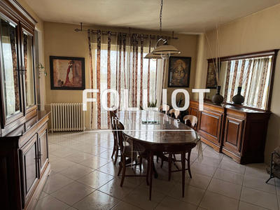 Maison - 142 m² - 7 pièces