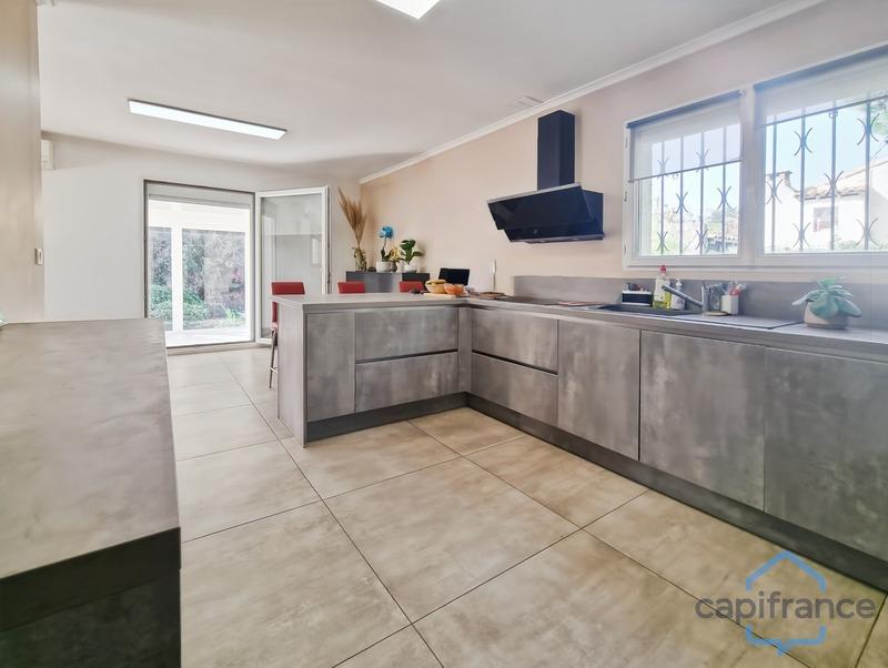 Maison - 110 m² - 4 pièces