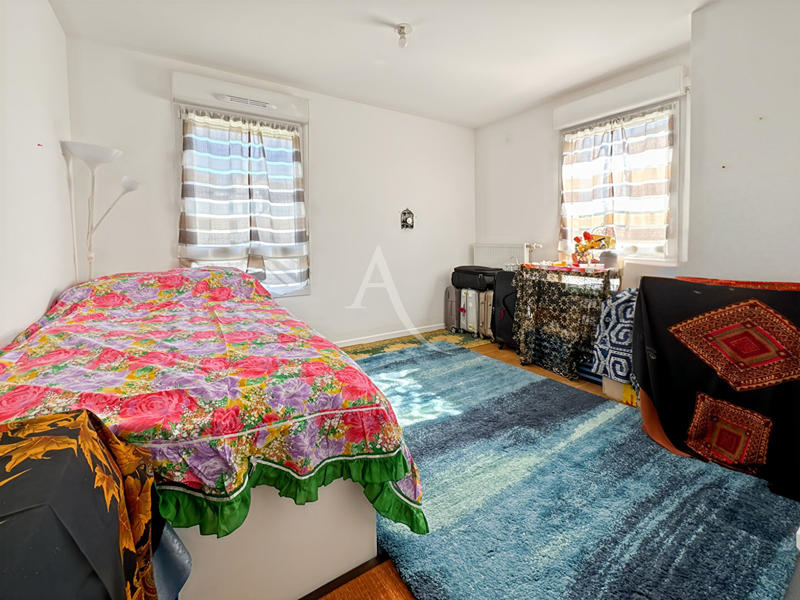 Maison - 101 m² - 5 pièces