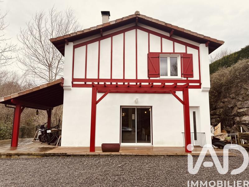 Maison - 135 m² - 5 pièces