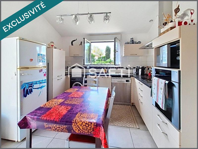 Maison - 195 m² - 7 pièces