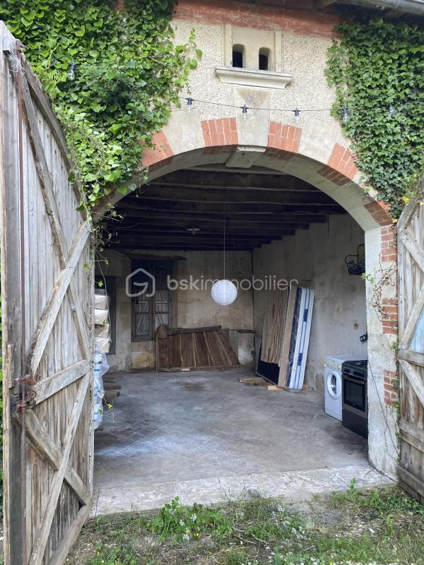 Maison en pierre - 160 m² - 6 pièces