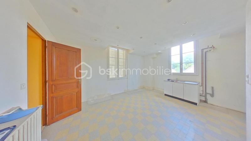 Maison - 269 m² - 10 pièces