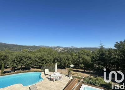 Maison - 155 m² - 5 pièces