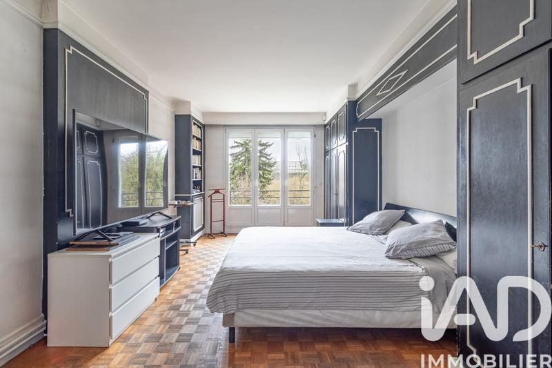 Maison - 200 m² - 10 pièces