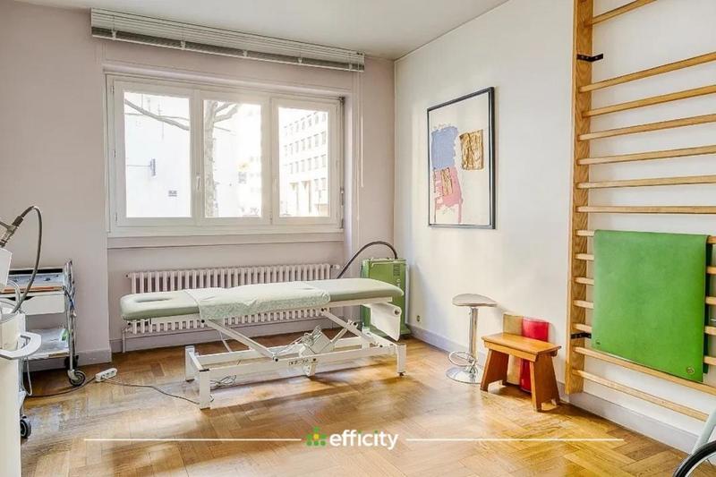Appartement - 108 m² - 5 pièces