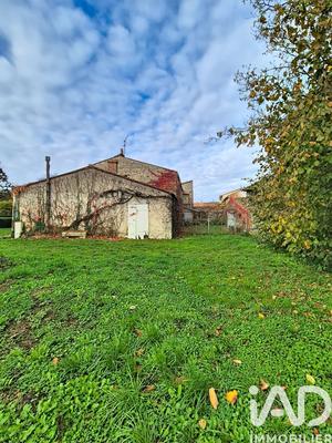 Maison - 215 m² - 7 pièces