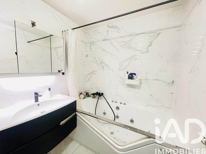 Appartement - 72 m² - 4 pièces