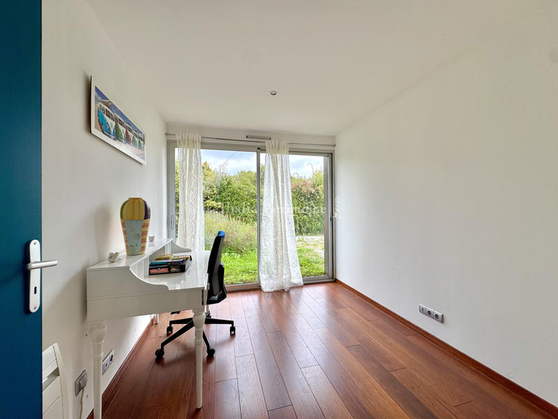 Maison - 250 m² - 7 pièces