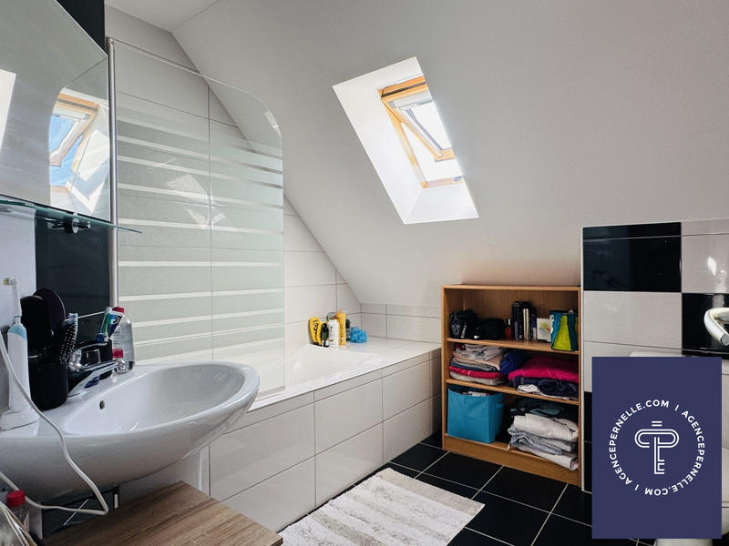 Maison - 117 m² - 5 pièces