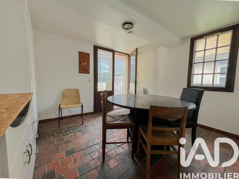 Appartement - 713 m² - 5 pièces