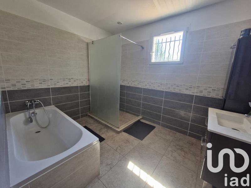 Maison - 233 m² - 6 pièces