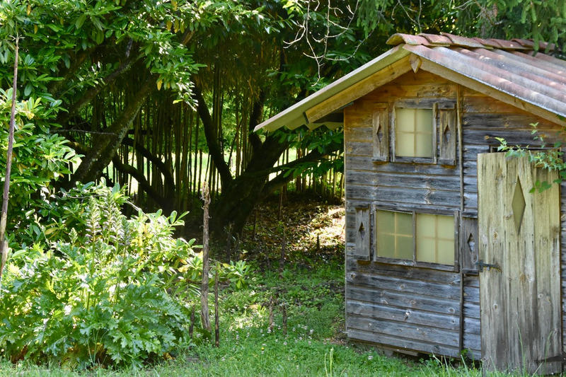 Maison - 335 m² - 12 pièces