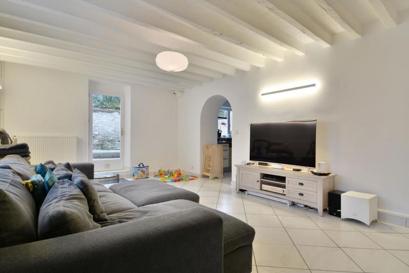 Maison - 96 m² - 4 pièces