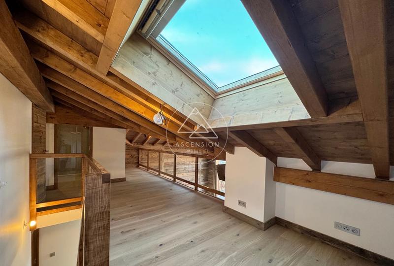 Appartement - 151 m² - 4 pièces