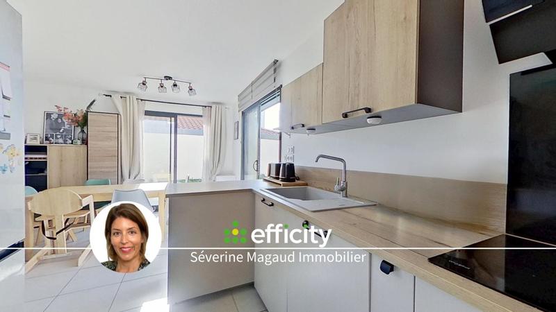 Maison - 85 m² - 4 pièces