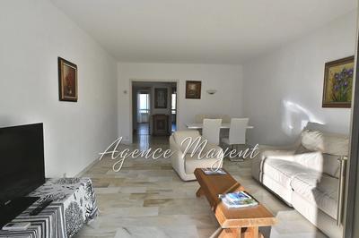 Appartement - 84 m² - 3 pièces