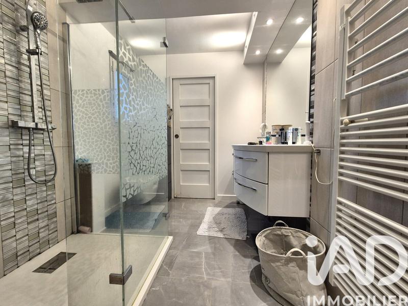 Maison - 150 m² - 7 pièces