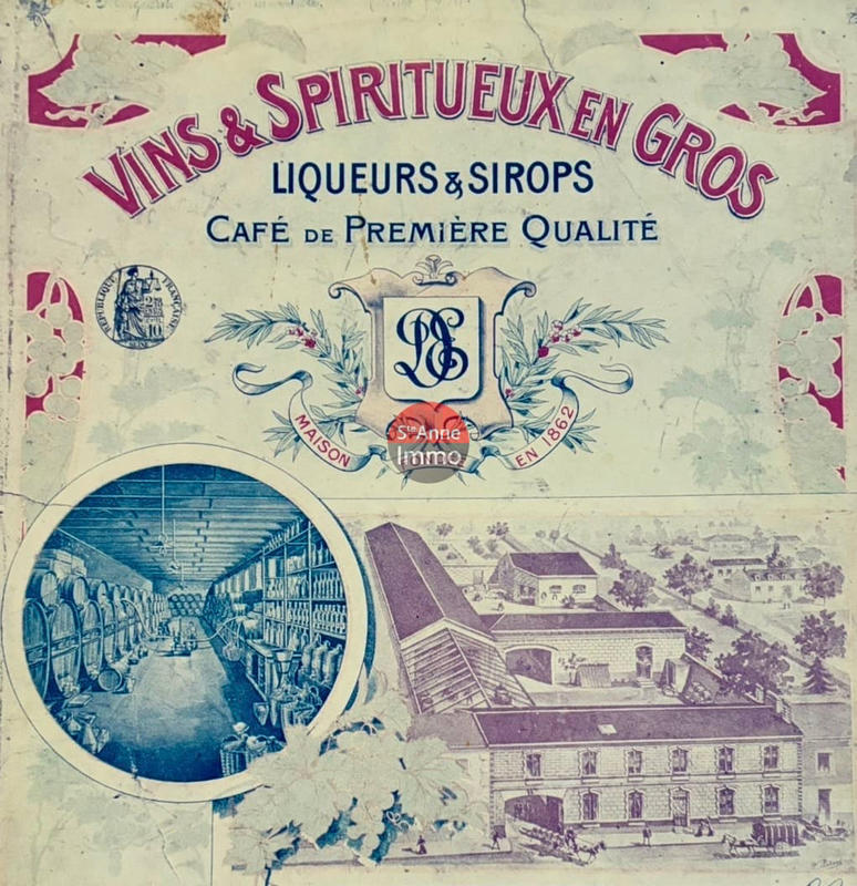 Maison - 260 m² - 10 pièces