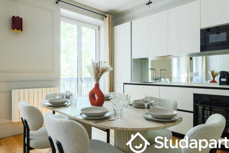 Appartement - 87 m² - 2 pièces