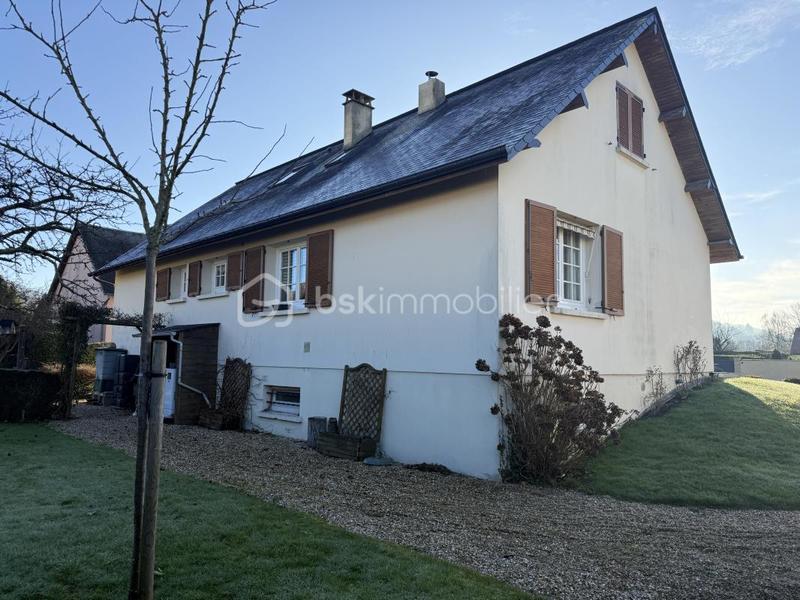 Maison - 128 m² - 6 pièces