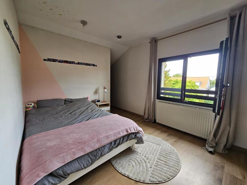 Maison - 273 m² - 10 pièces