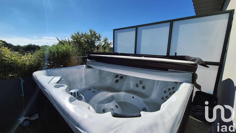 Appartement - 90 m² - 4 pièces