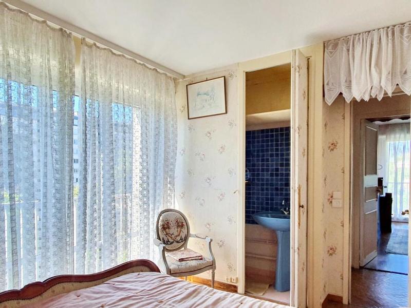 Appartement - 99 m² - 5 pièces