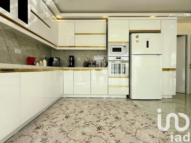 Maison de maîtres - 181 m² - 6 pièces