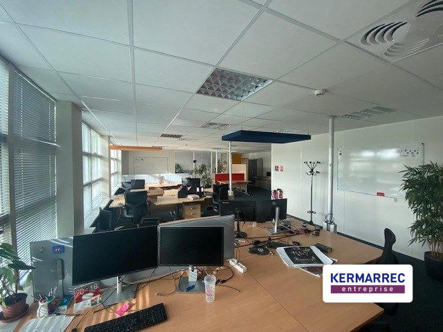 Bureau - 1 119 m²