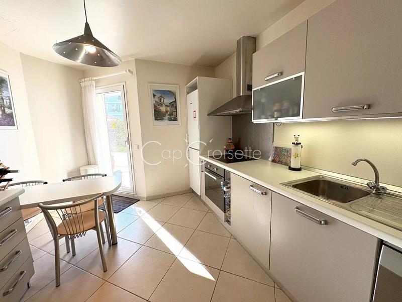 Appartement - 77 m² - 3 pièces