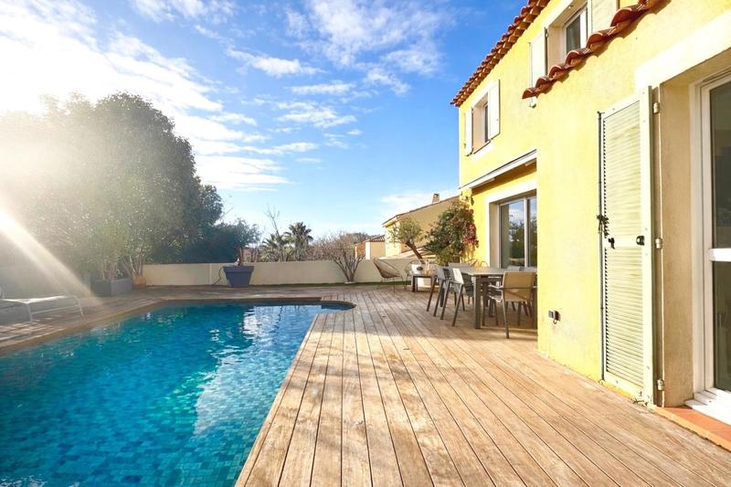 Villa - 110 m² - 5 pièces