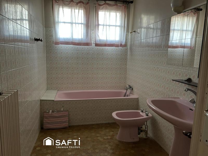 Maison - 140 m² - 6 pièces