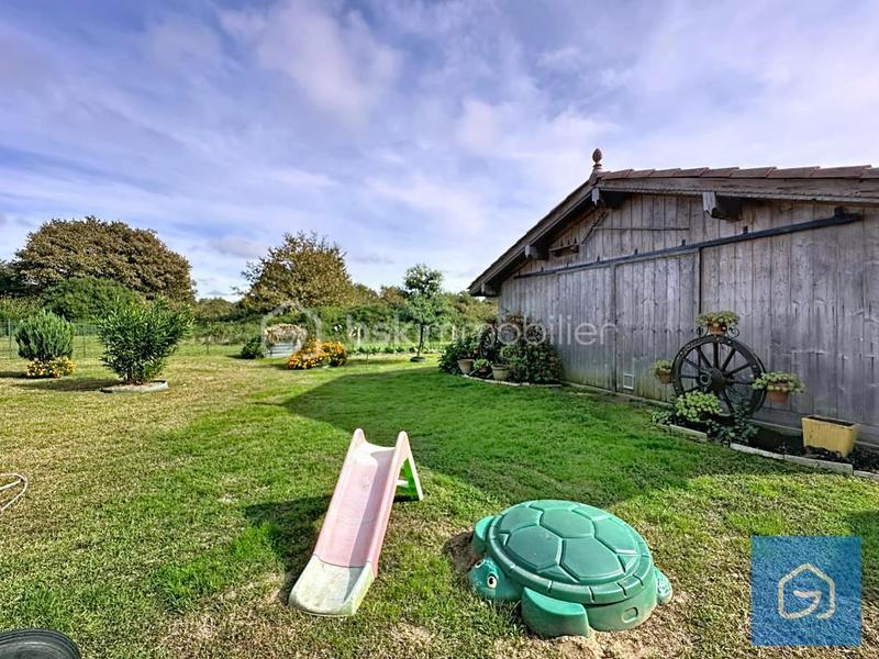 Maison - 145 m² - 6 pièces