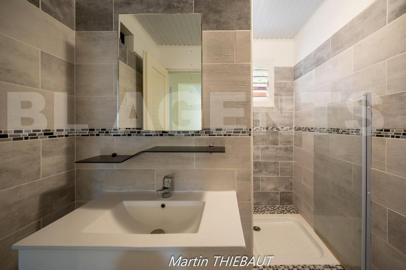 Maison - 145 m² - 8 pièces