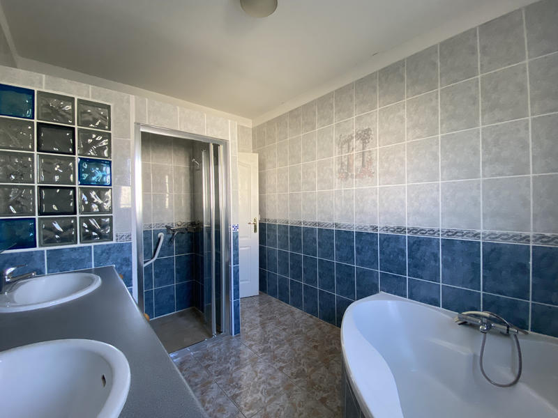 Villa - 146 m² - 5 pièces