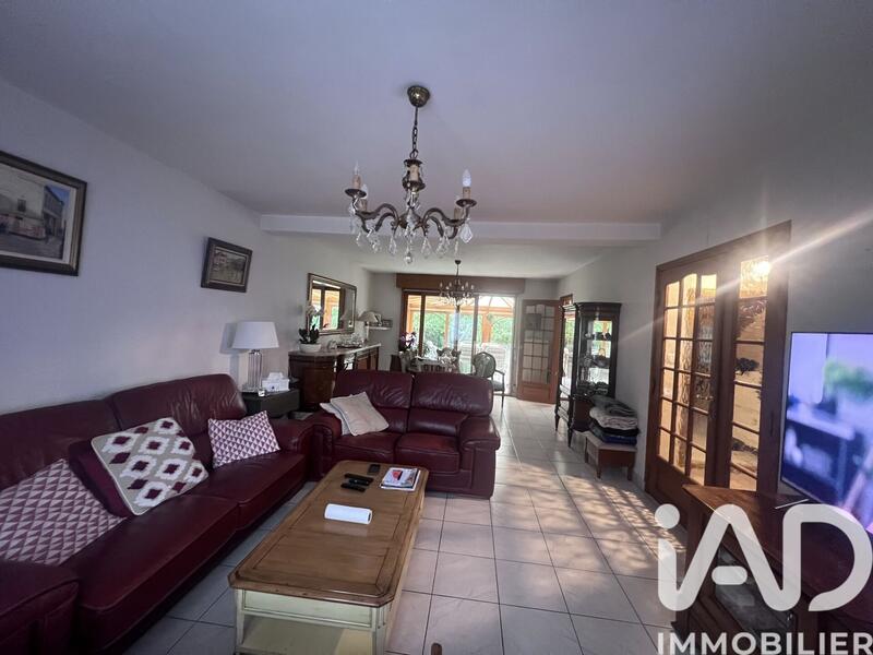 Maison - 135 m² - 6 pièces