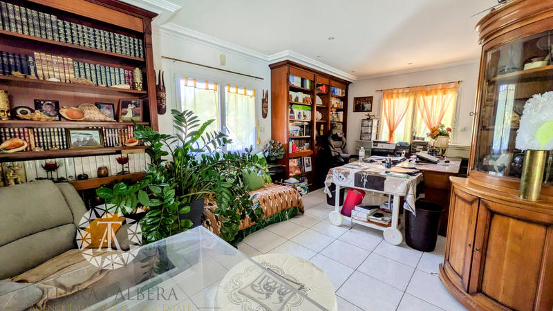 Villa - 158 m² - 5 pièces