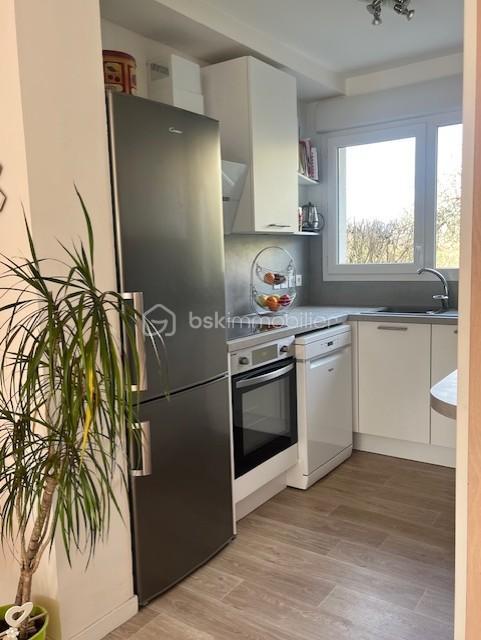 Maison - 88 m² - 4 pièces